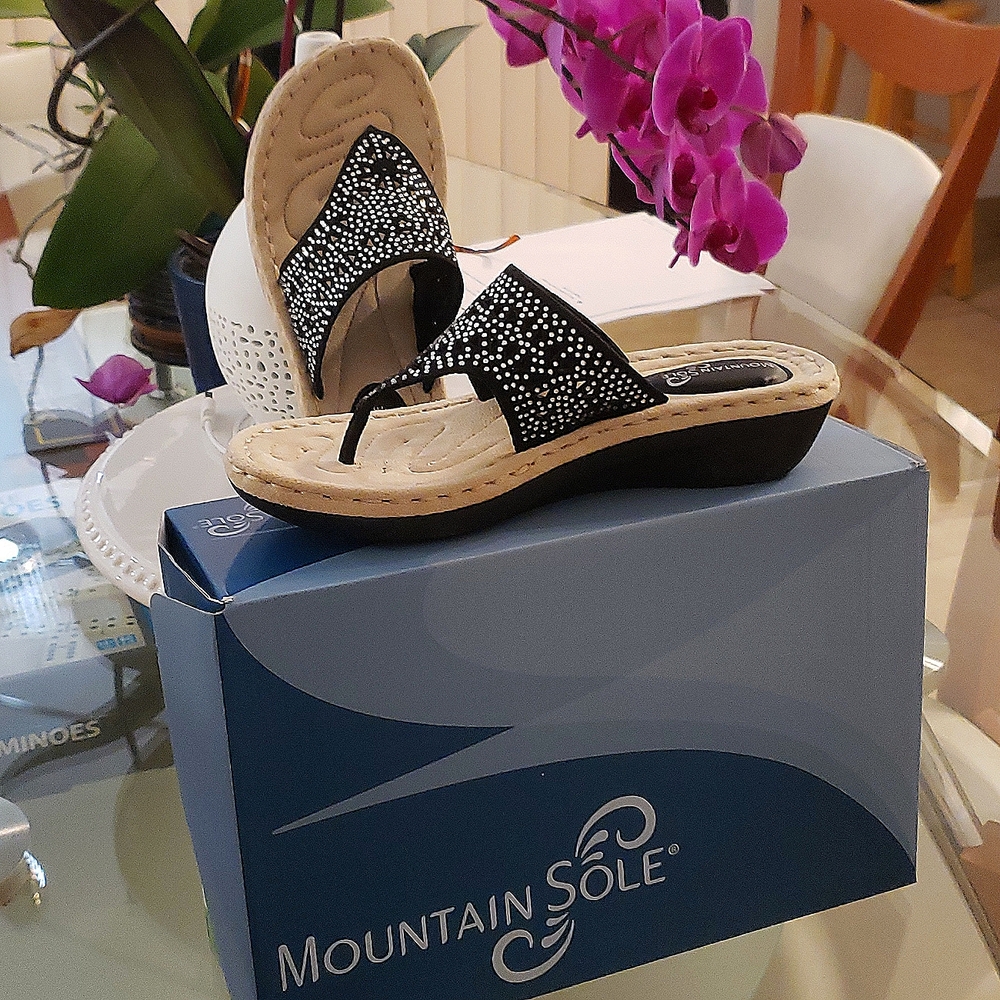 Sandal